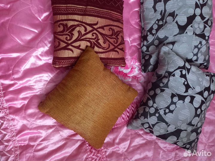 Декоративные подушки