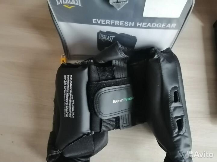 Шлем боксерский плюс лапа