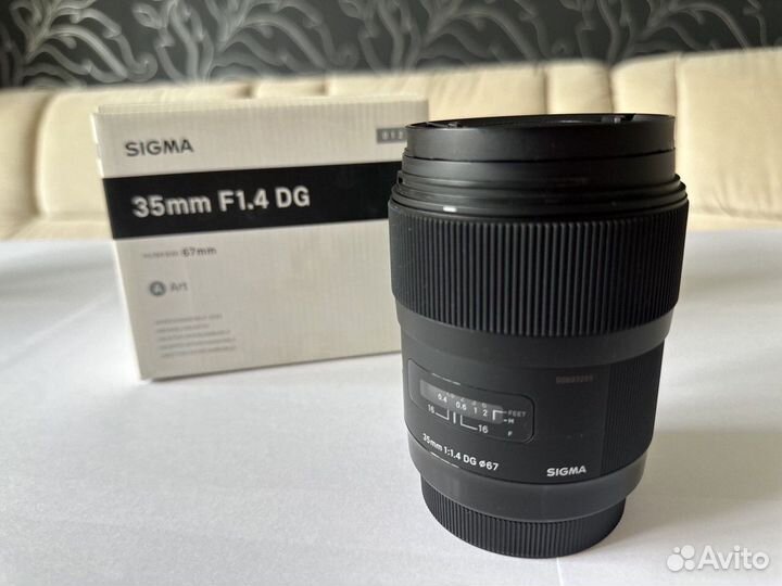 Объектив Sigma AF 35mm F1.4 DG HSM Art for Canon