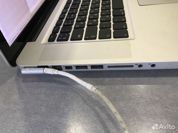Продаю MacBook Pro
