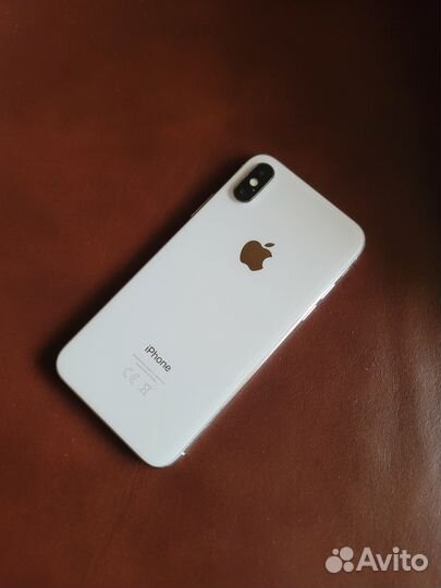iPhone X, 64 ГБ