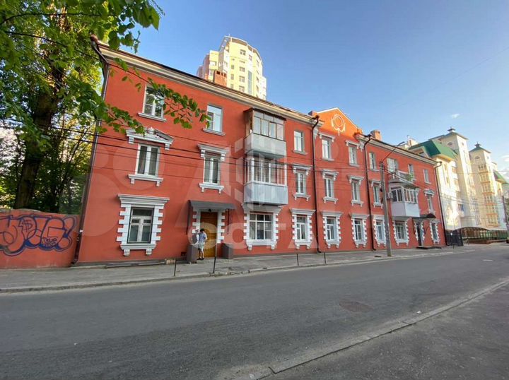 3-к. квартира, 87 м², 3/3 эт.