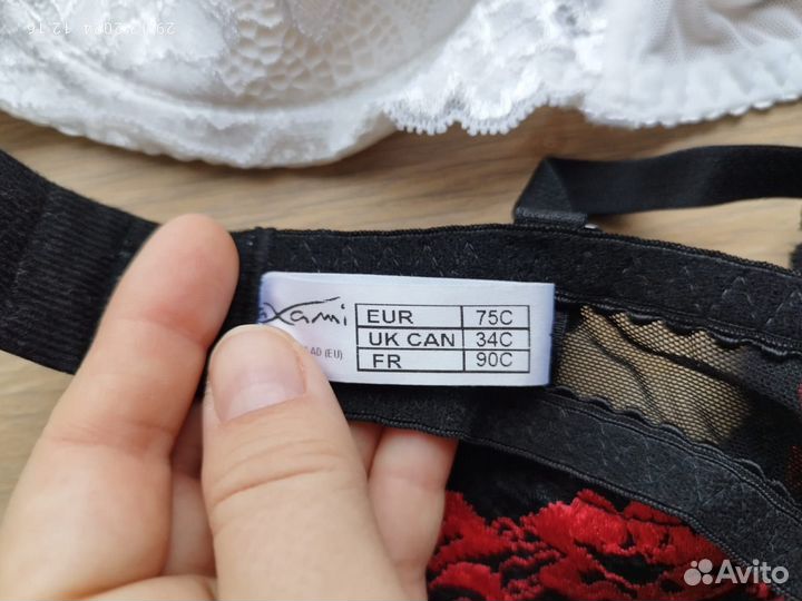 Бюстгальтер 