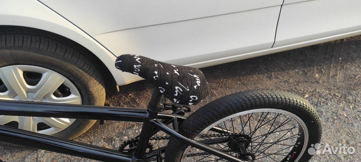 Трюковой велосипед BMX