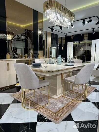 Турецкий стол и стулья в Гостинную и в Кухню