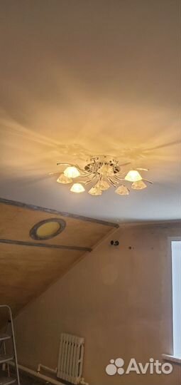 Люстра потолочная с пультом управления