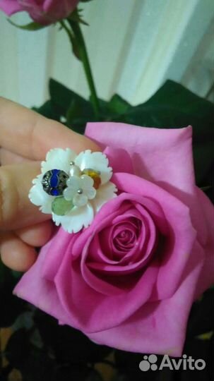 Кольцо из перламутра