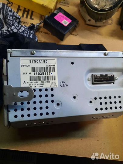 Mitsubishi L200 Pajero sport 2 Дисплей