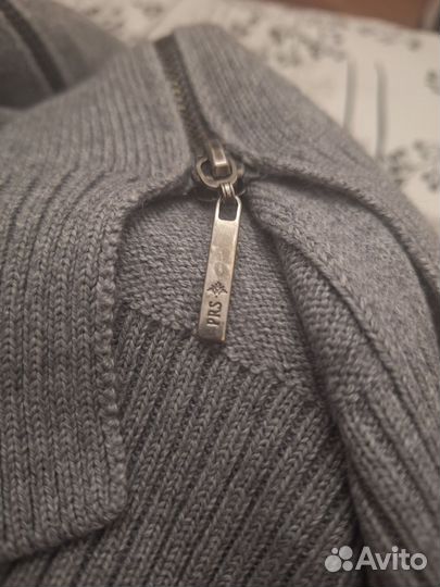 Свитер женский