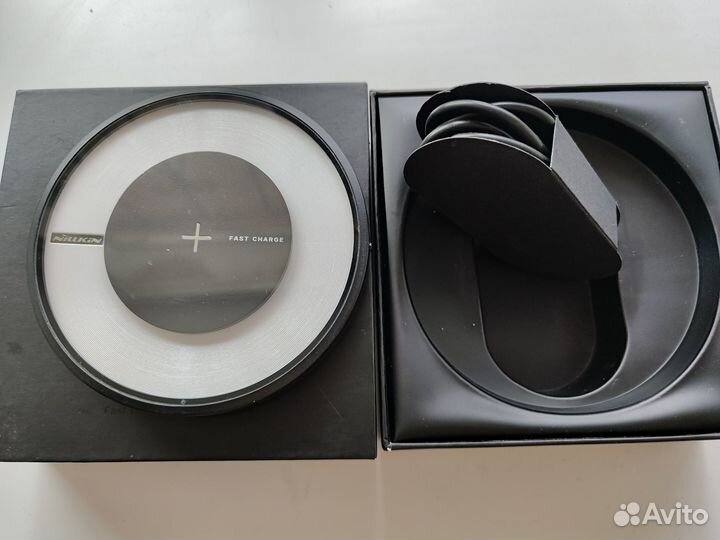 Magic disk 4 fast wireless charger