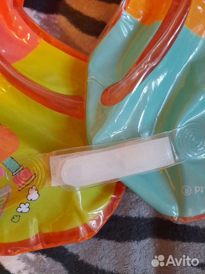 Круг на шею для купания