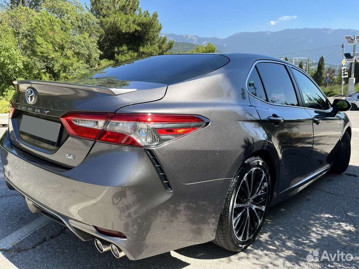Toyota Camry, 2018