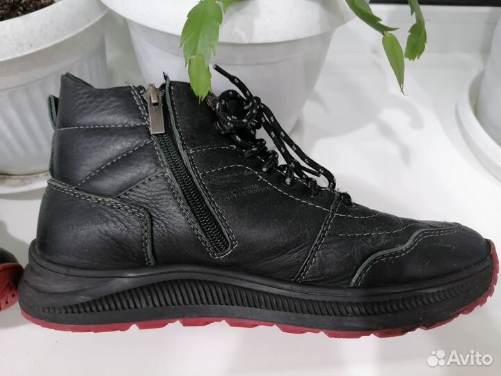 Обувь зимняя кожанная размер 39