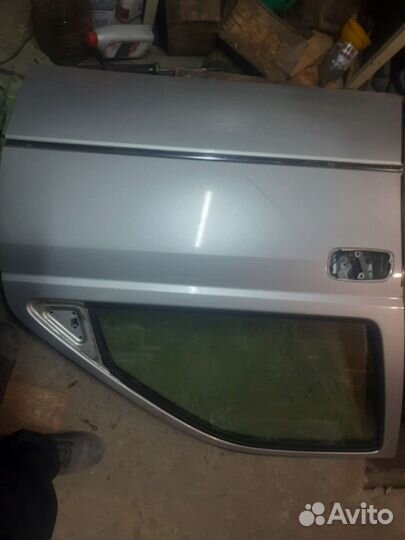 Дверь правая передняя