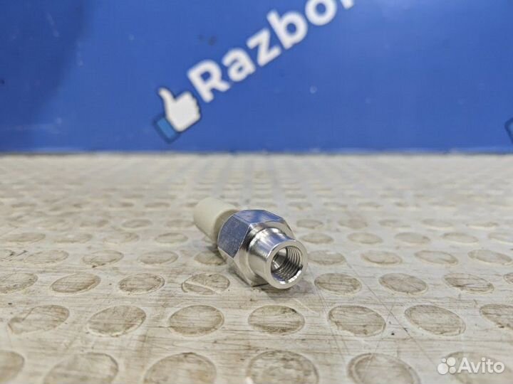 Датчик давления масла Reanult Kaptur