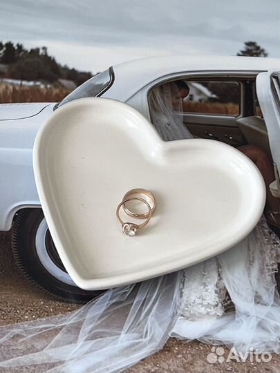 Тарелочка подушечка для свадебных колец