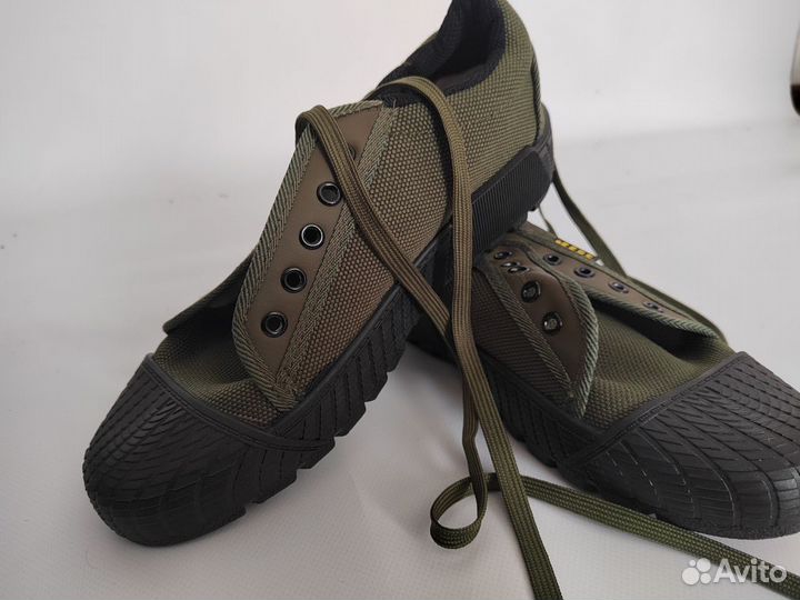 Кеды мужские новые 43