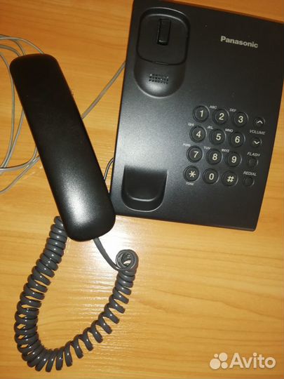 Телефон проводной Panasonic KX-ts2350rub