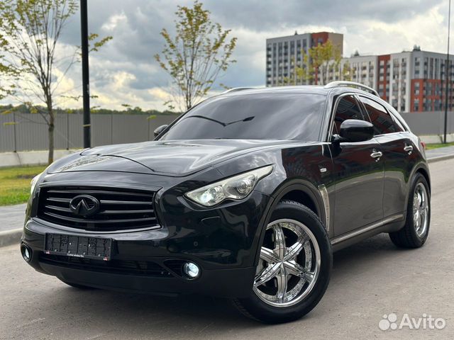 Infiniti FX30 3.0 AT, 2012, 230 000 км с пробегом, цена 1825000 руб.