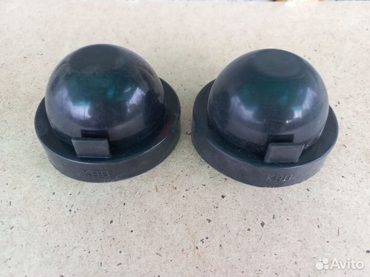 Универсальная резиновая крышка фары