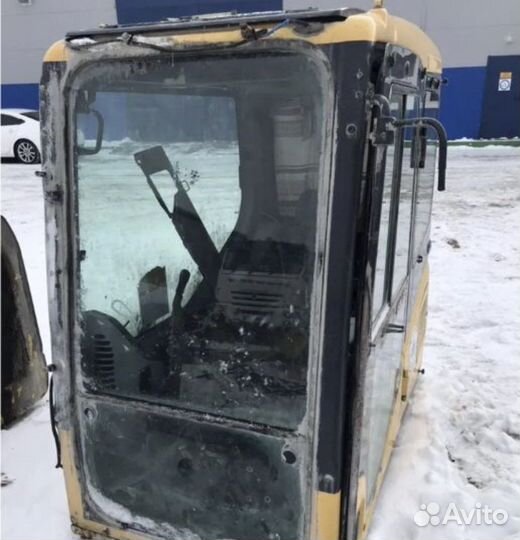 Кабина komatsu PC300-7