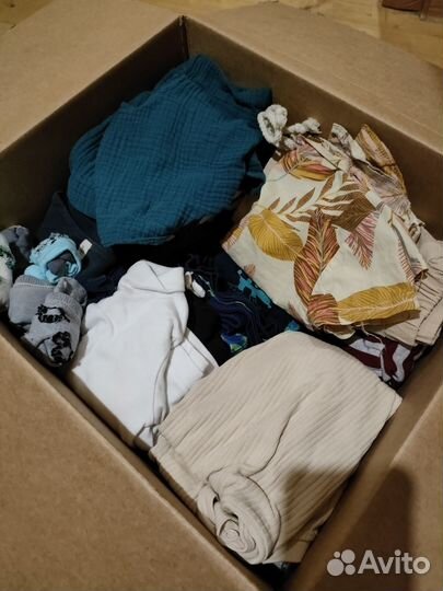 Коробка вещей на мальчика 6-12 мес