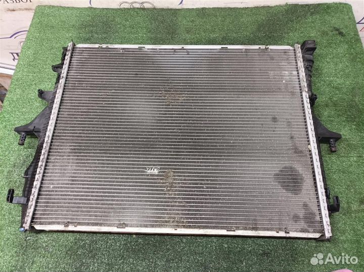 Радиатор основной VW Touareg 2002-2010