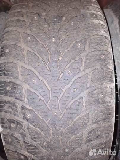 Nokian Tyres Hakkapeliitta 9 215/55 R17