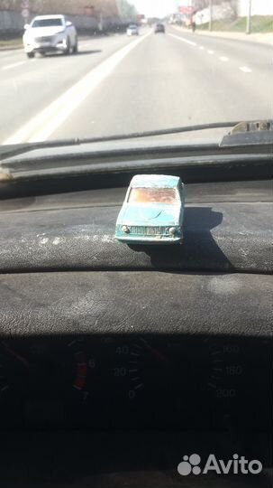 Модель автомобиля газ-24