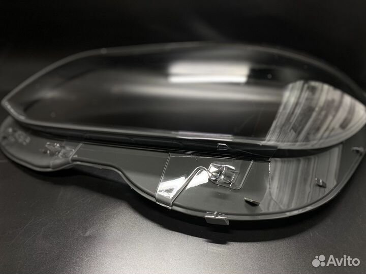 Стекло фары Mercedes W212 рест. (2013-2016)