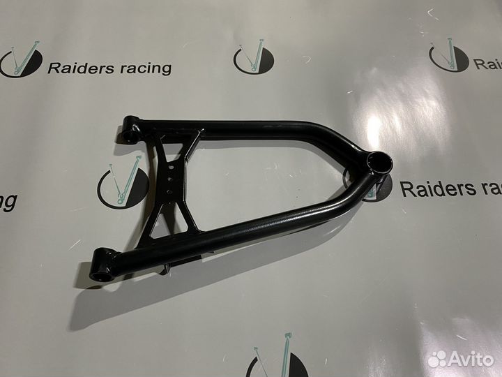 Рычаг верхний правый 39