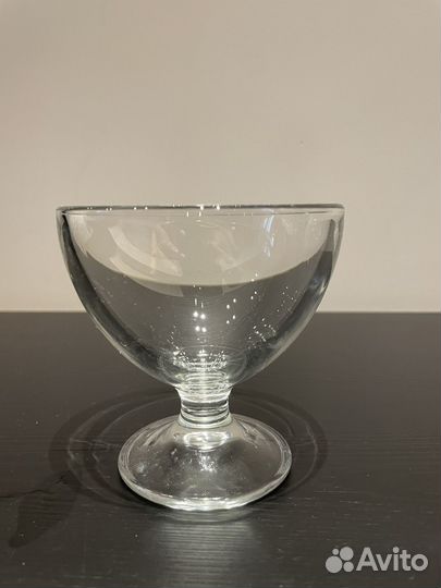 Вазы стеклянные