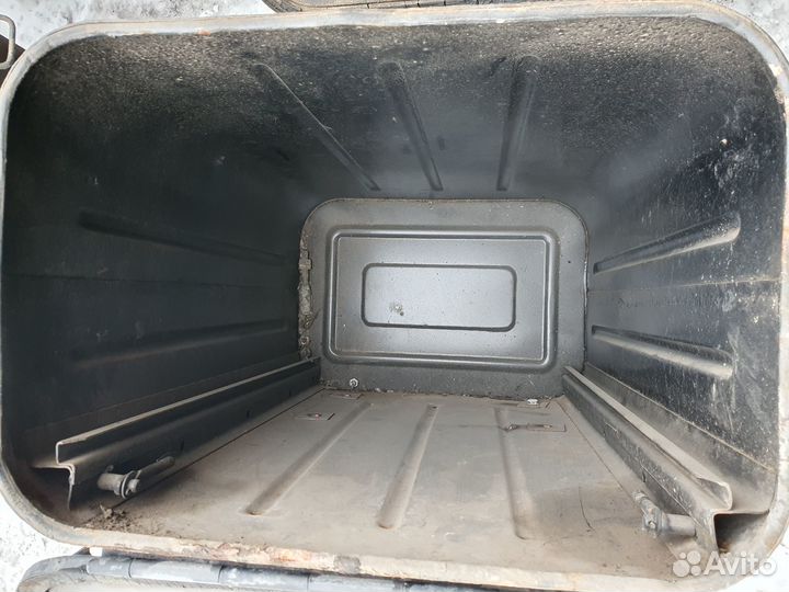 Ящик ЗИЛ инструментальный