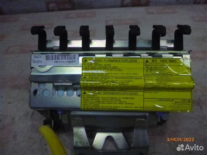 Подушка безопасности Mitsubishi Lancer CS3A 4G18