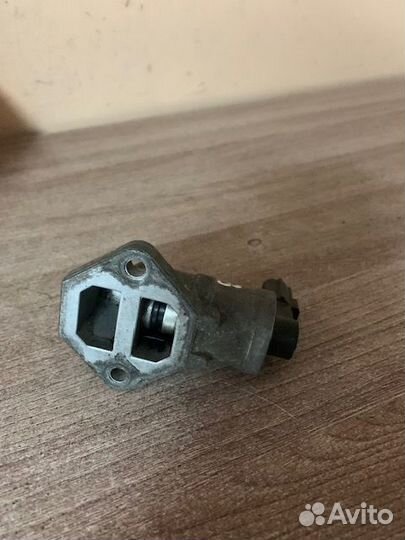 1S7G9F715AD Клапан стабилизации холостого хода for