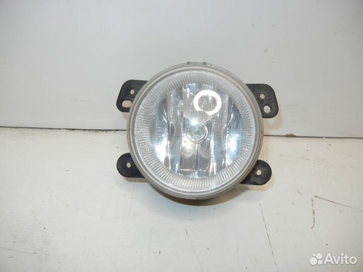 Фара противотуманная Jeep Grand Cherokee