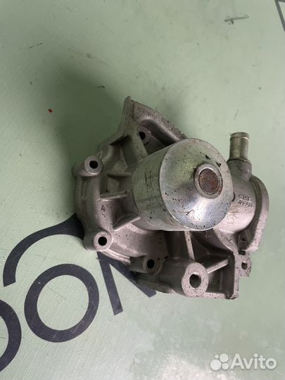 Водяная помпа subaru GMB