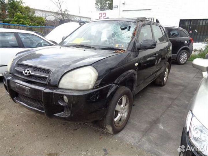 Разбор на запчасти Hyundai Tucson 1
