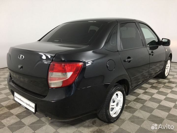 LADA Granta 1.6 МТ, 2016, 120 146 км