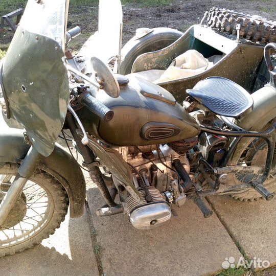 Урал ретро 8.103