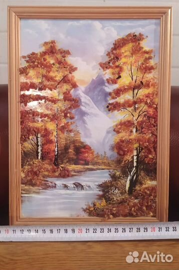 Картина из янтаря