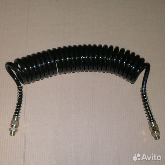 Трубопровод спиральный М16 L7,5м черный полиами