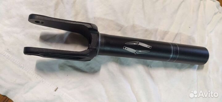 Вилка для трюкового самоката Addict