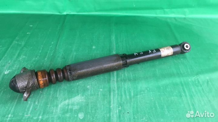 Стойка задняя правая Audi A3V8 хэтчбек 2012-16