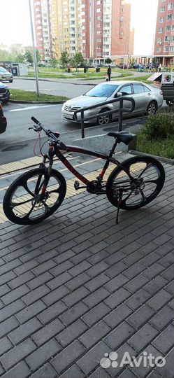 Велосипед на 26 литых дисках, новый 21 скорость