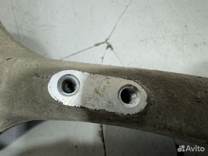 Рычаг передний левый верхний Mercedes X204 GLK