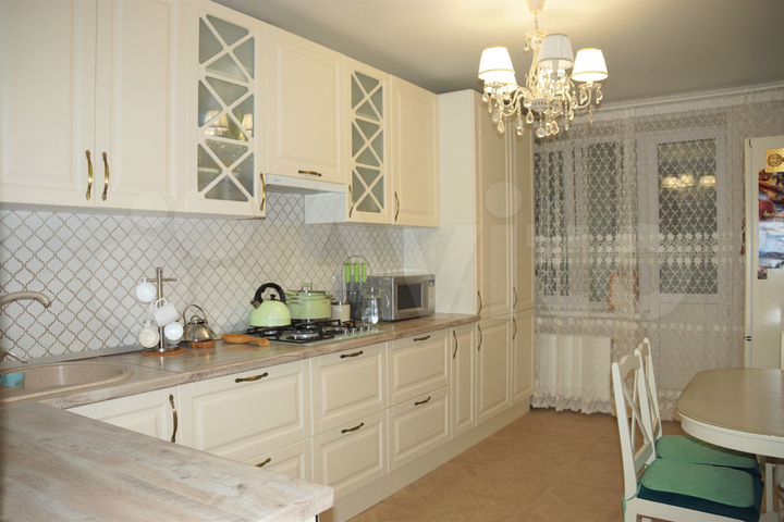 3-к. квартира, 79,8 м², 4/5 эт.