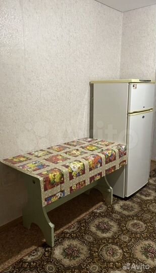 Комната 12 м² в 6-к., 2/4 эт.