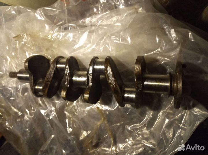 Коленвал, маховик Москвич 403,407