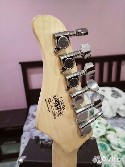 Электро гитара